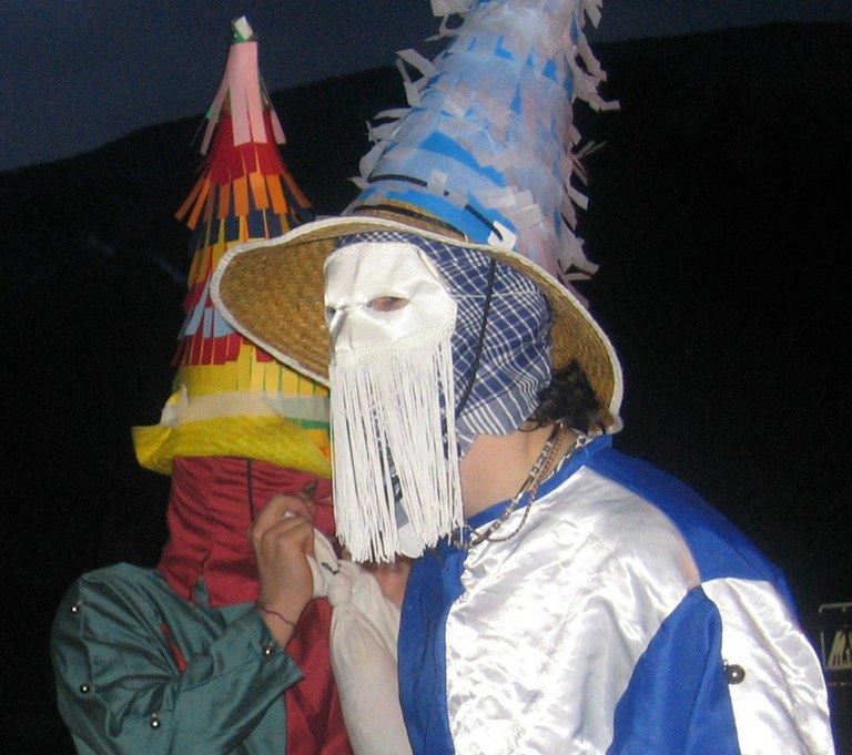 Kaskaboboak eta Maskaritak Agoizko inauterietan Kaskaboboak eta Maskaritak Agoizko inauterietan