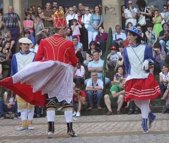 Larraineko maskarada Iruñean izan zen