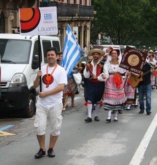 Lauarin Folklore Jaialdia ospatuko da asteburuan Donostian