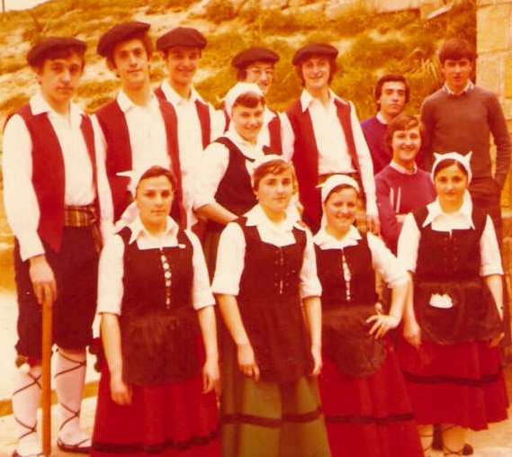 Lezo, 50 urtez dantzari