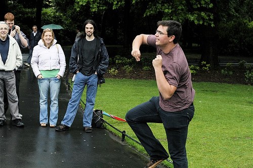 Munduari bira 80 dantzatan