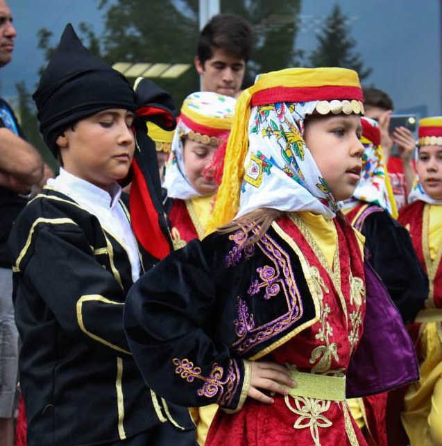 Munduko haurrak dantzan Gauargi 2017 festibalean Munduko haurrak dantzan Gauargi 2017 festibalean