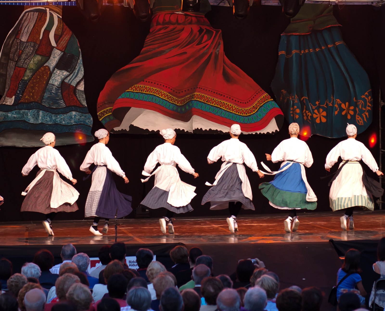 Hemen da Portugaleteko Nazioarteko 42. Folklore Jaialdia