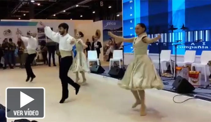 Polemika Galizian gobernuak Fiturren aurkeztutako dantza-ereduagatik