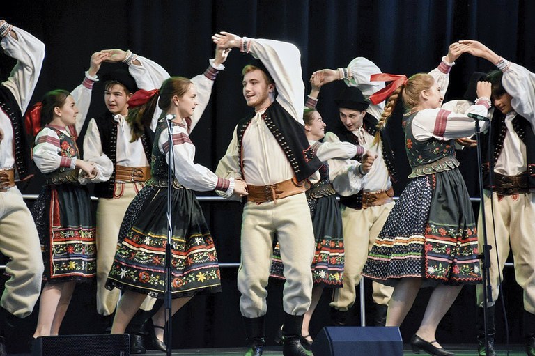 Polonian jaialdi batean parte hartzeko aukera Polonian jaialdi batean parte hartzeko aukera