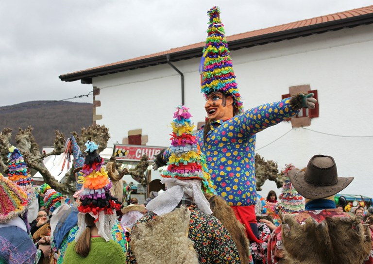 Zergatik atzeratu dira aurten inauteriak?