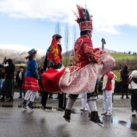 Zuberoako maskaradak 2015: Idauze-Mendiko gazteen egutegia Zuberoako maskaradak 2015: Idauze-Mendiko gazteen egutegia