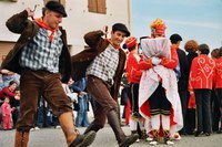 Zuberoako maskaradak 2016: Sohüta-Hokiko gazteen egutegia Zuberoako maskaradak 2016: Sohüta-Hokiko gazteen egutegia