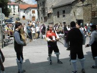 Aragües makila-dantzak 2003