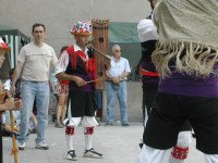 Aragües makila-dantzak 2003