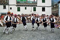 Aragües makila-dantzak 2003