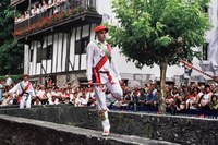 Lesaka San Fermin ezpata-dantza 2003