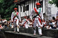 Lesaka San Fermin ezpata-dantza 2003