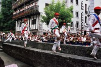Lesaka San Fermin ezpata-dantza 2003