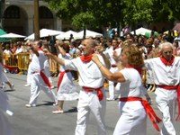Lizarra larrain-dantza 2003