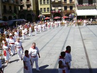 Lizarra larrain-dantza 2003