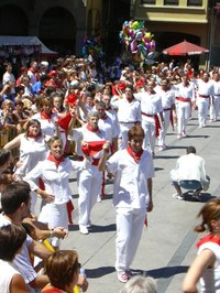 Lizarra larrain-dantza 2003