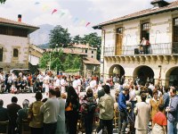 Abadiño dantzari-dantza 2004