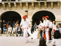 Abadiño dantzari-dantza 2004