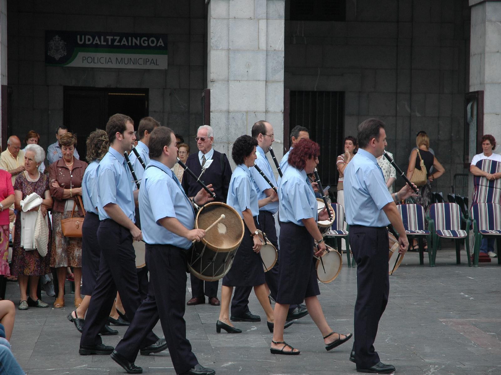 Elgoibar soka-dantza 2004