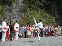 Arantzazu soka-dantza 2004