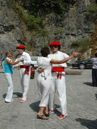 Arantzazu soka-dantza 2004