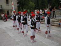 Berriz dantzari-dantza San Pedro 2005
