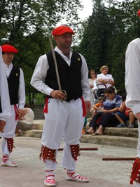 Berriz dantzari-dantza San Pedro 2005