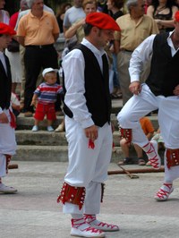 Berriz dantzari-dantza San Pedro 2005