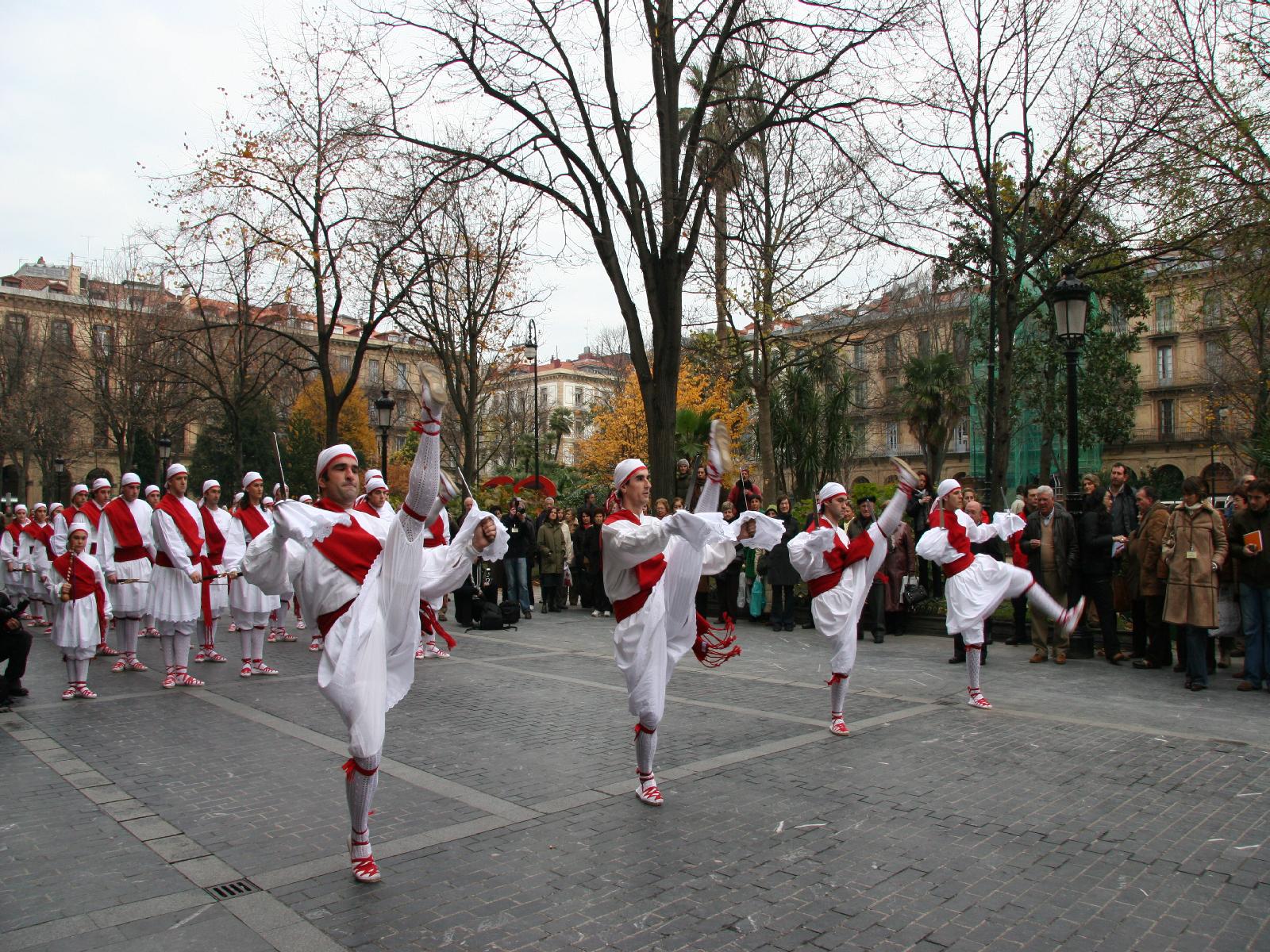 Donostia ezpata-dantza 2005