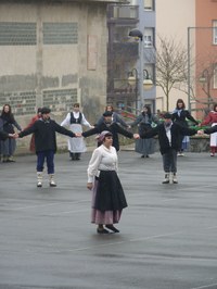 2011-02-26_Anoeta-dantza-soka-JI-110