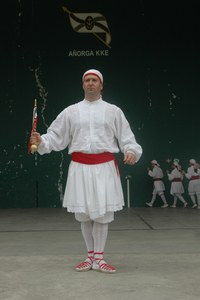 Añorga Karmen 2010 ezpata-dantza eta brokel-dantza 250