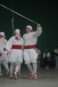 Añorga Karmen 2010 ezpata-dantza eta brokel-dantza 385
