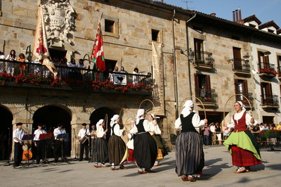 Antzuola Mairuen alardea 2008_0518