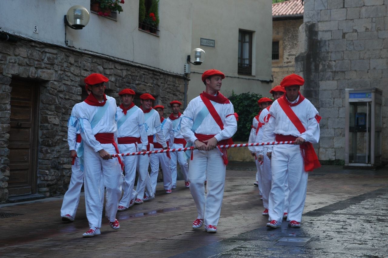 Deba San Roke ezpata-dantza 2007 002
