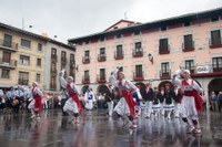 Elgoibar Errosarioko Amaren ezpata-dantza 2009 IZ 9531