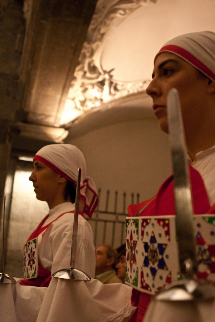 Elgoibar Errosarioko Amaren ezpata-dantza 2010 IZ 3592