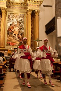 Elgoibar Errosarioko Amaren ezpata-dantza 2010 IZ 3617