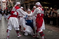 Elgoibar Errosarioko Amaren ezpata-dantza 2010 IZ 3780