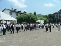 Elizondo - Baztandaren biltzarra 2006 mutil-dantzak 347