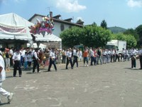 Elizondo - Baztandaren biltzarra 2006 mutil-dantzak 348
