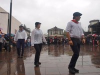 2011-07-25_Elizondo-Santiago-mutil-dantzak_Pello-SanMIllan_005