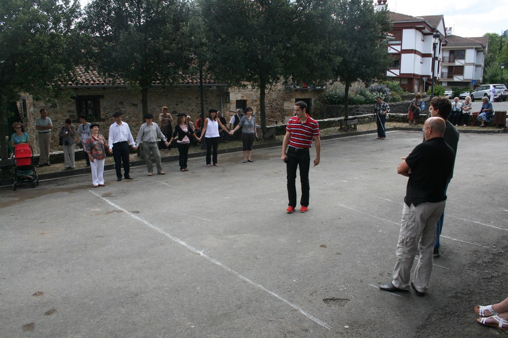 2010-08-16_Zerain-Dantza-Soka-002