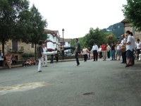 2009-08-16_Zerain-dantza-soka_01_1200p.JPG
