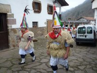 2011-01-31_Zubieta-Ituren-Joaldunak-eta-mozorroak-JI442