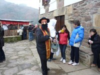 2011-01-31_Zubieta-Ituren-Joaldunak-eta-mozorroak-JI455