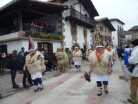 2011-01-31_Zubieta-Ituren-Joaldunak-eta-mozorroak-JI552