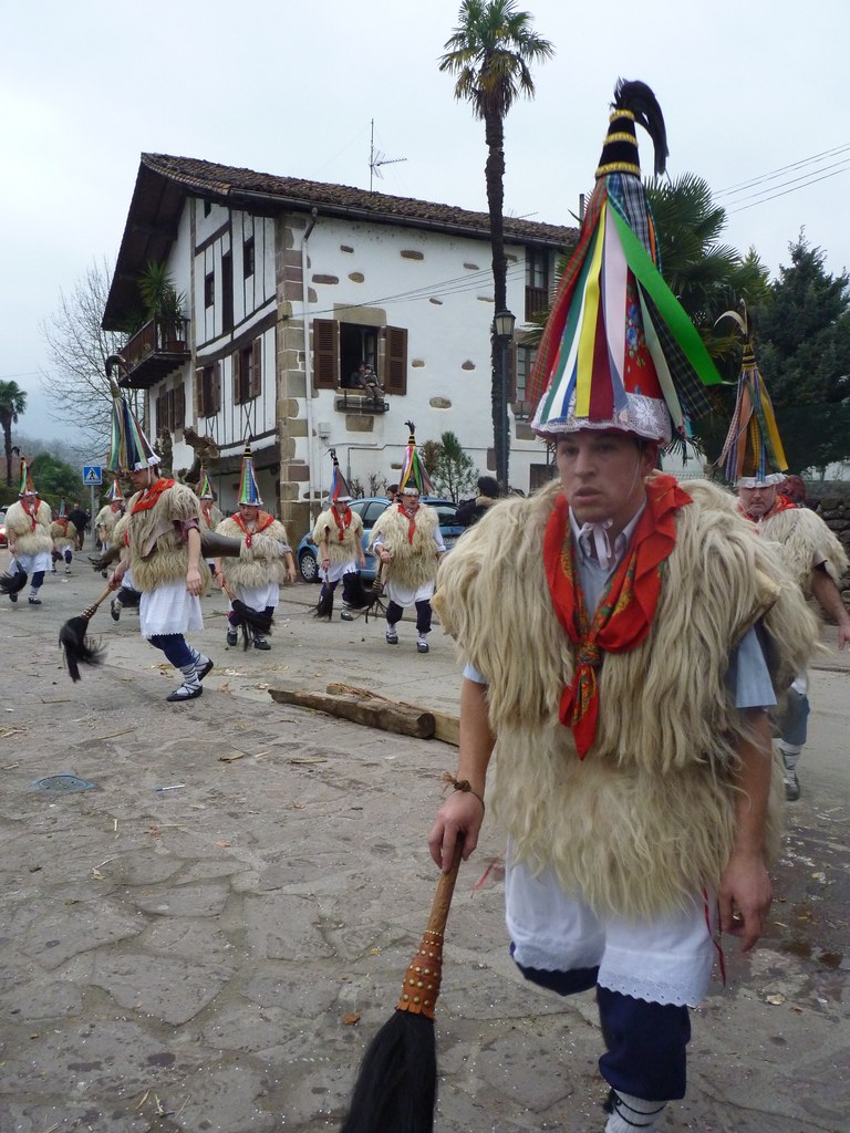 2011-01-31_Zubieta-Ituren-Joaldunak-eta-mozorroak-JI574
