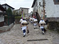 2011-01-31_Zubieta-Ituren-Joaldunak-eta-mozorroak-JI436
