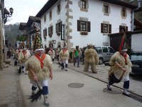 2011-01-31_Zubieta-Ituren-Joaldunak-eta-mozorroak-JI509